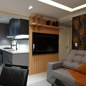 Aconchegante E Moderno No Centro De Apartamento Balneário Camboriú